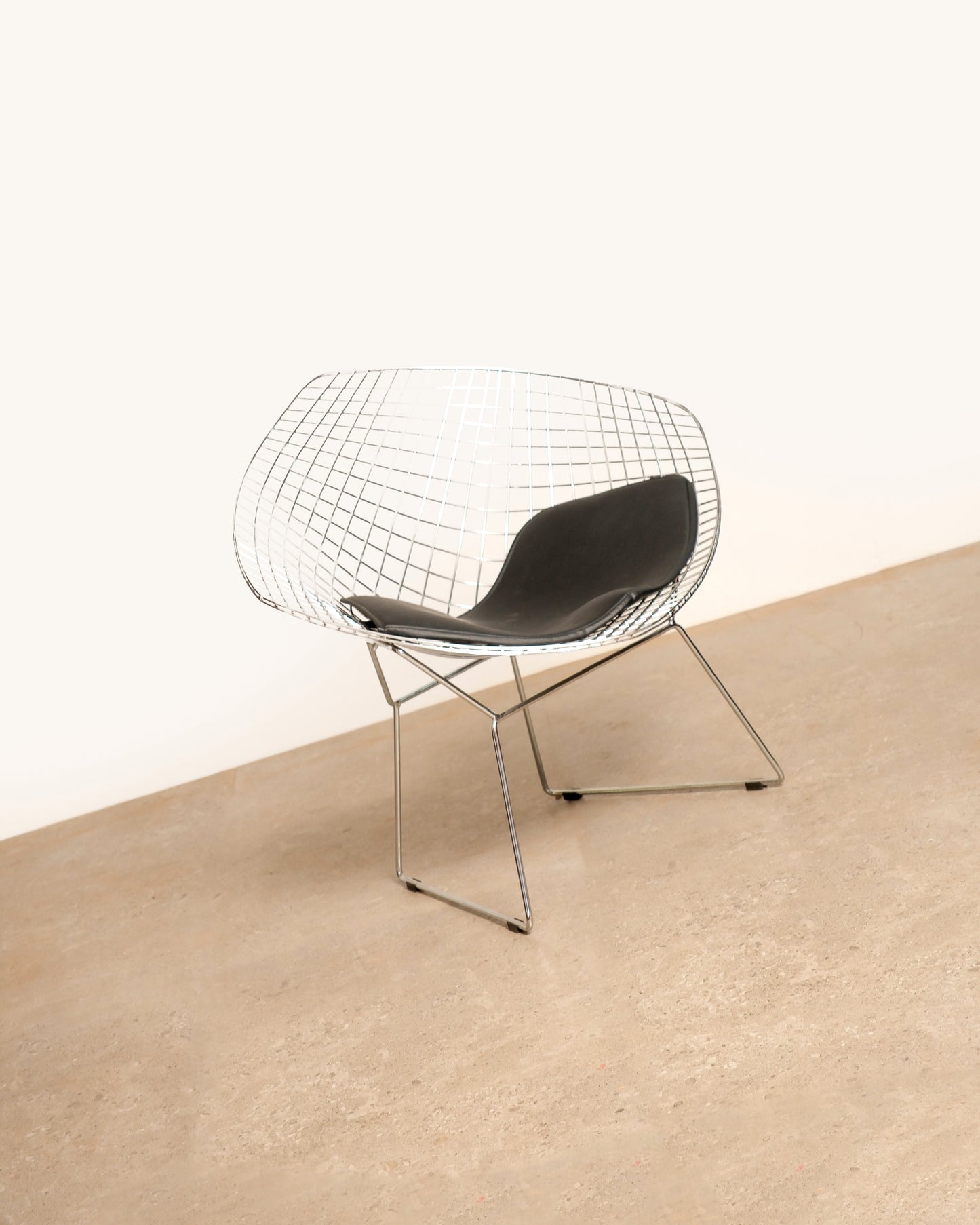 Wide Bertoia Chair (Reproduction)