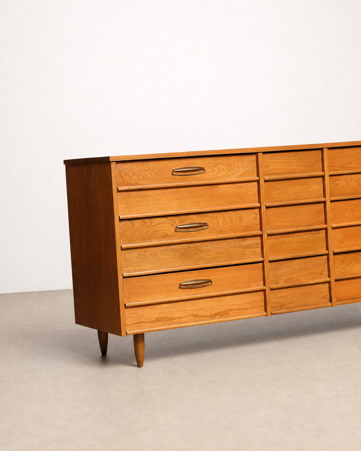 Mid-Century Modern 9-Drawer Dresser (1960s)