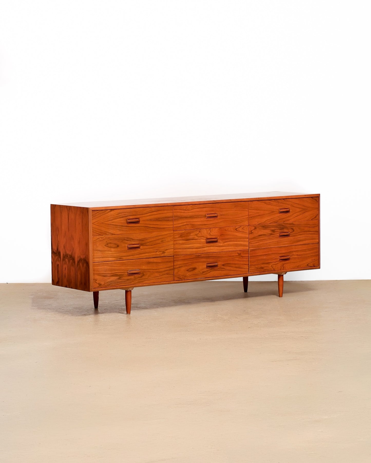 MCM Rosewood 9-Drawer Dresser