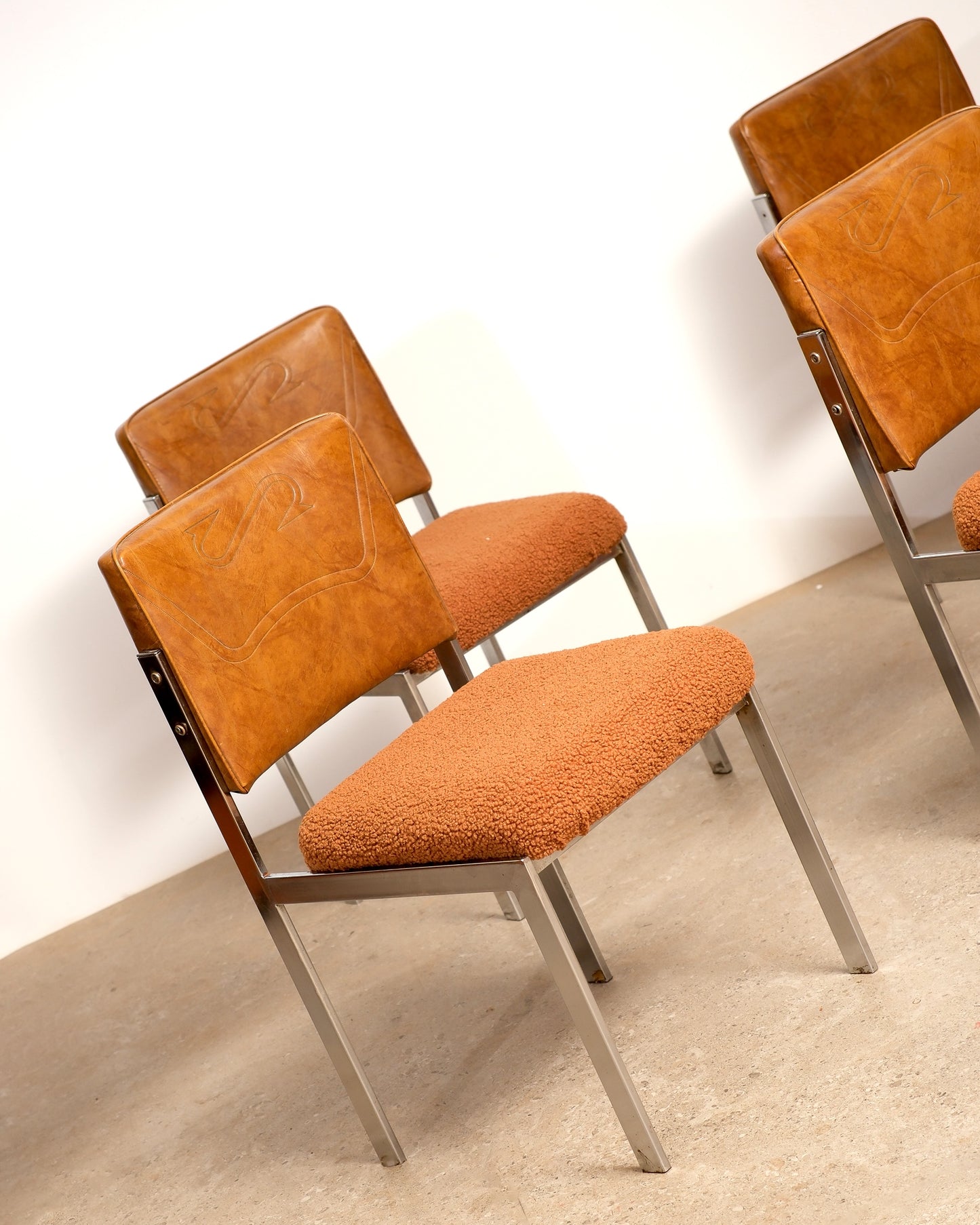 Retro Chrome Chair Set (New Camel Bouclé Fabric)