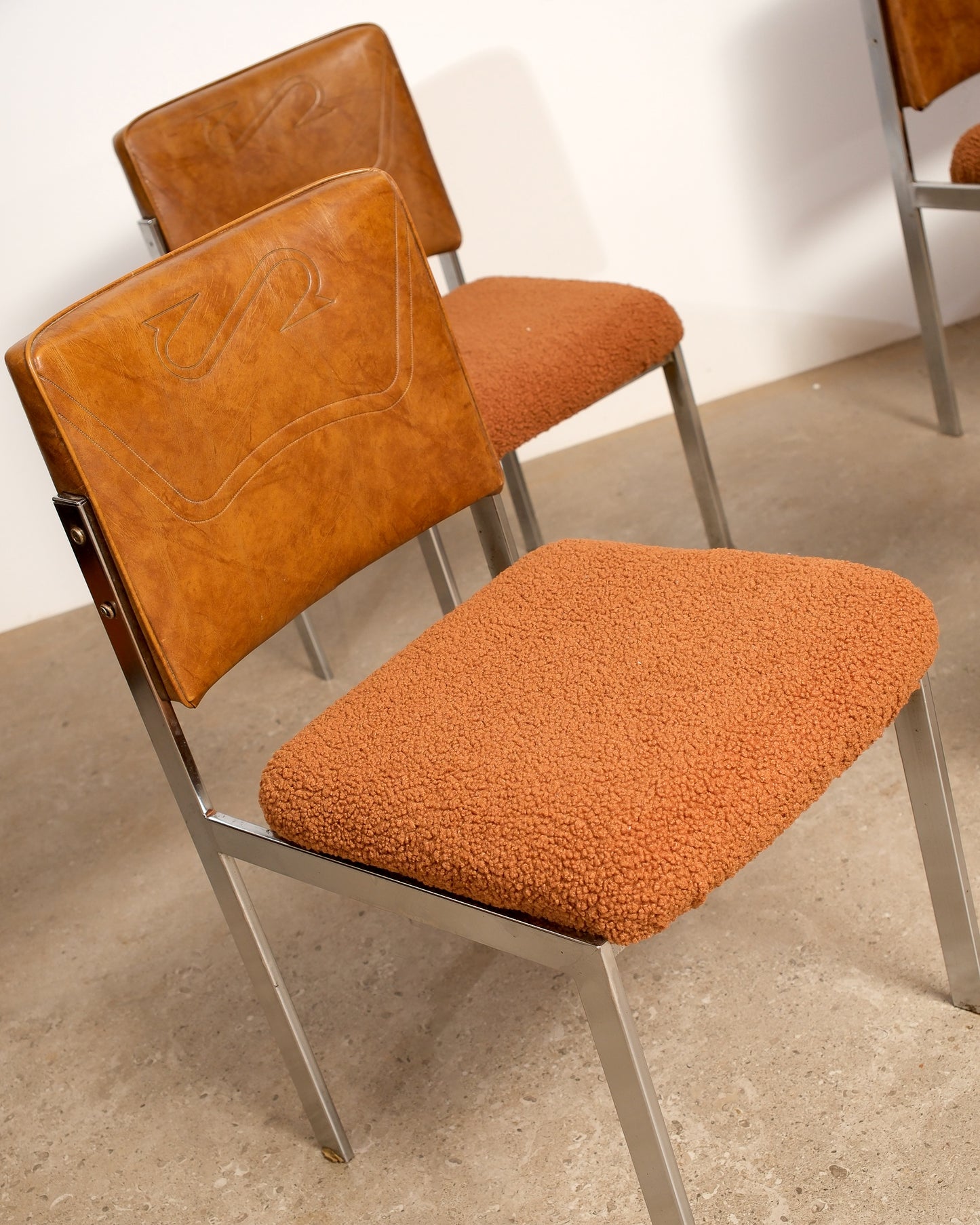 Retro Chrome Chair Set (New Camel Bouclé Fabric)