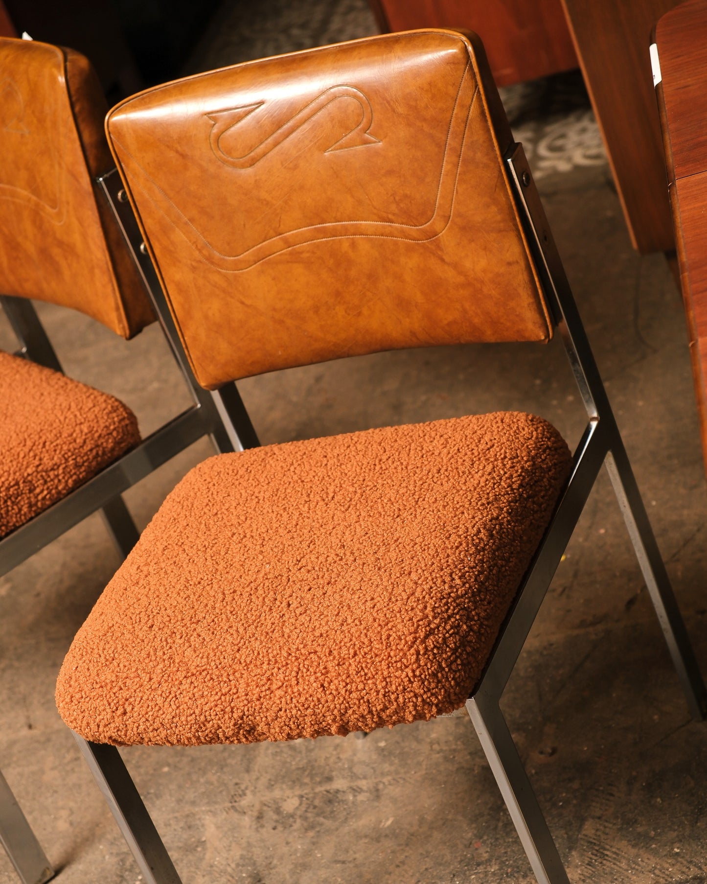 Retro Chrome Chair Set (New Camel Bouclé Fabric)