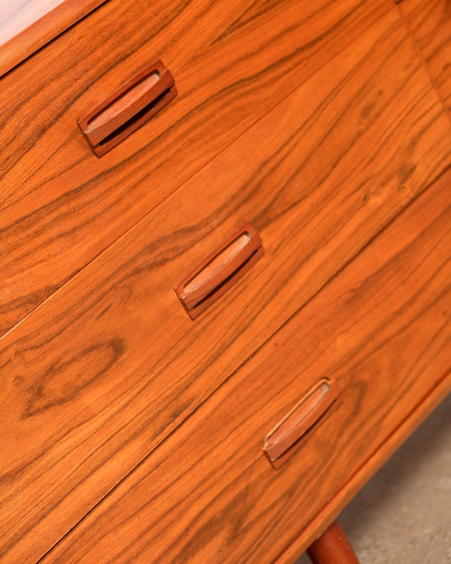 MCM Rosewood 9-Drawer Dresser