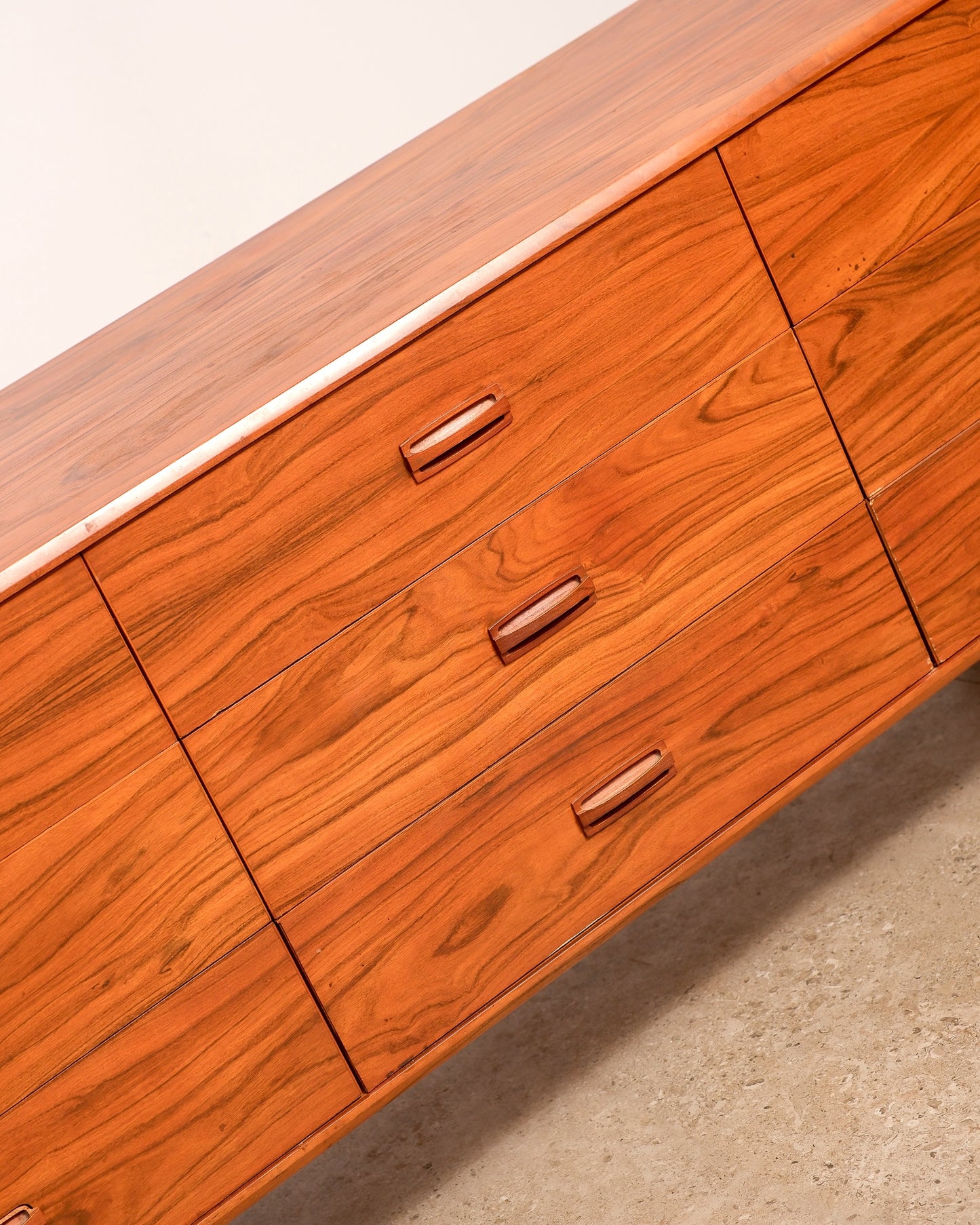 MCM Rosewood 9-Drawer Dresser