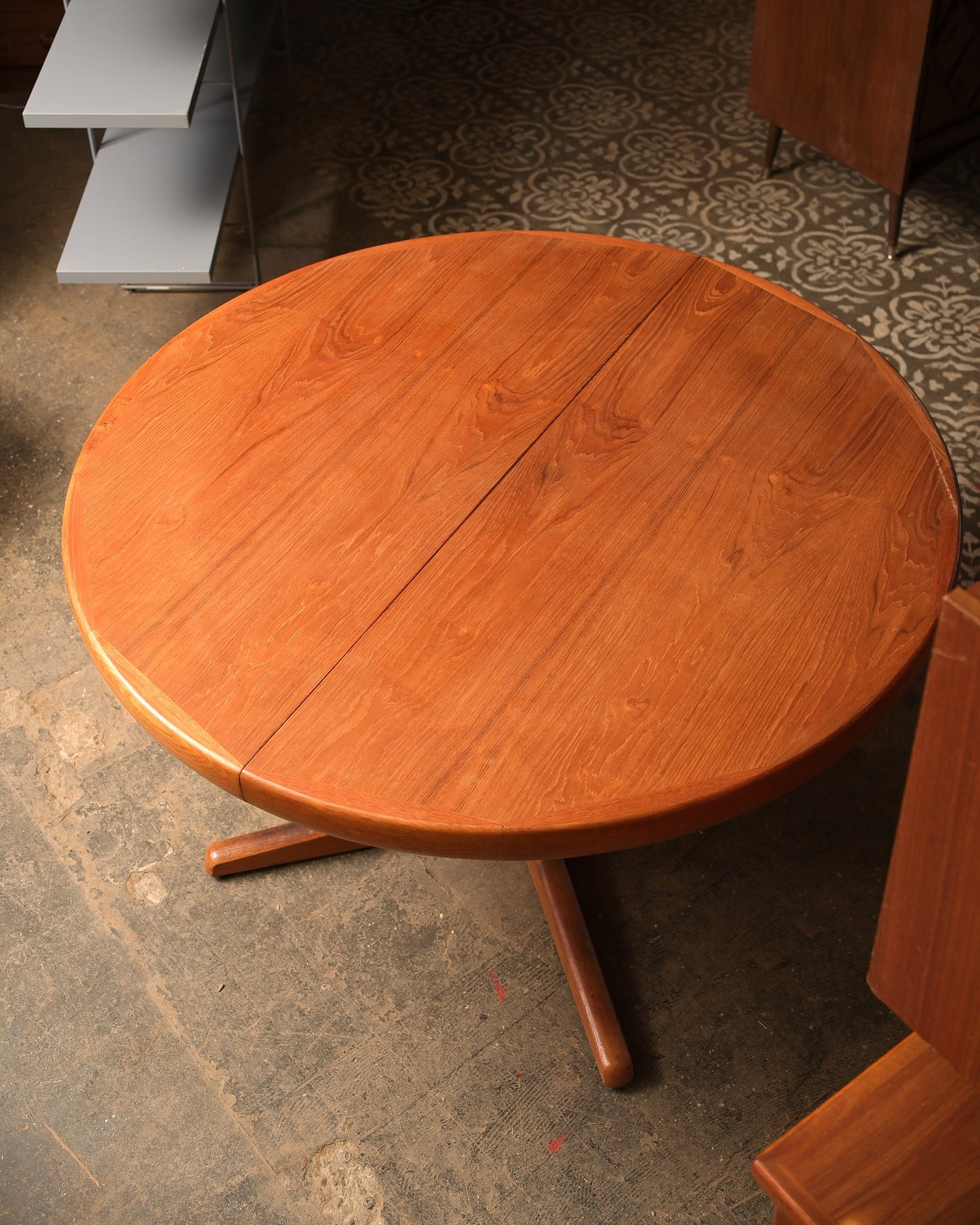 MCM Teak Round Table Set