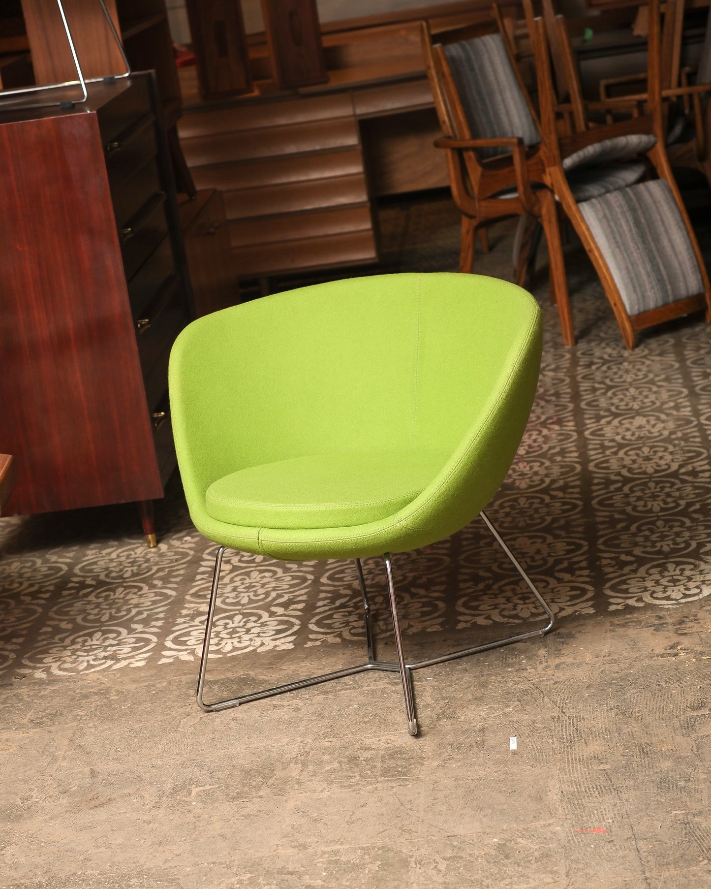 Lime Green Modern Lounge Chair