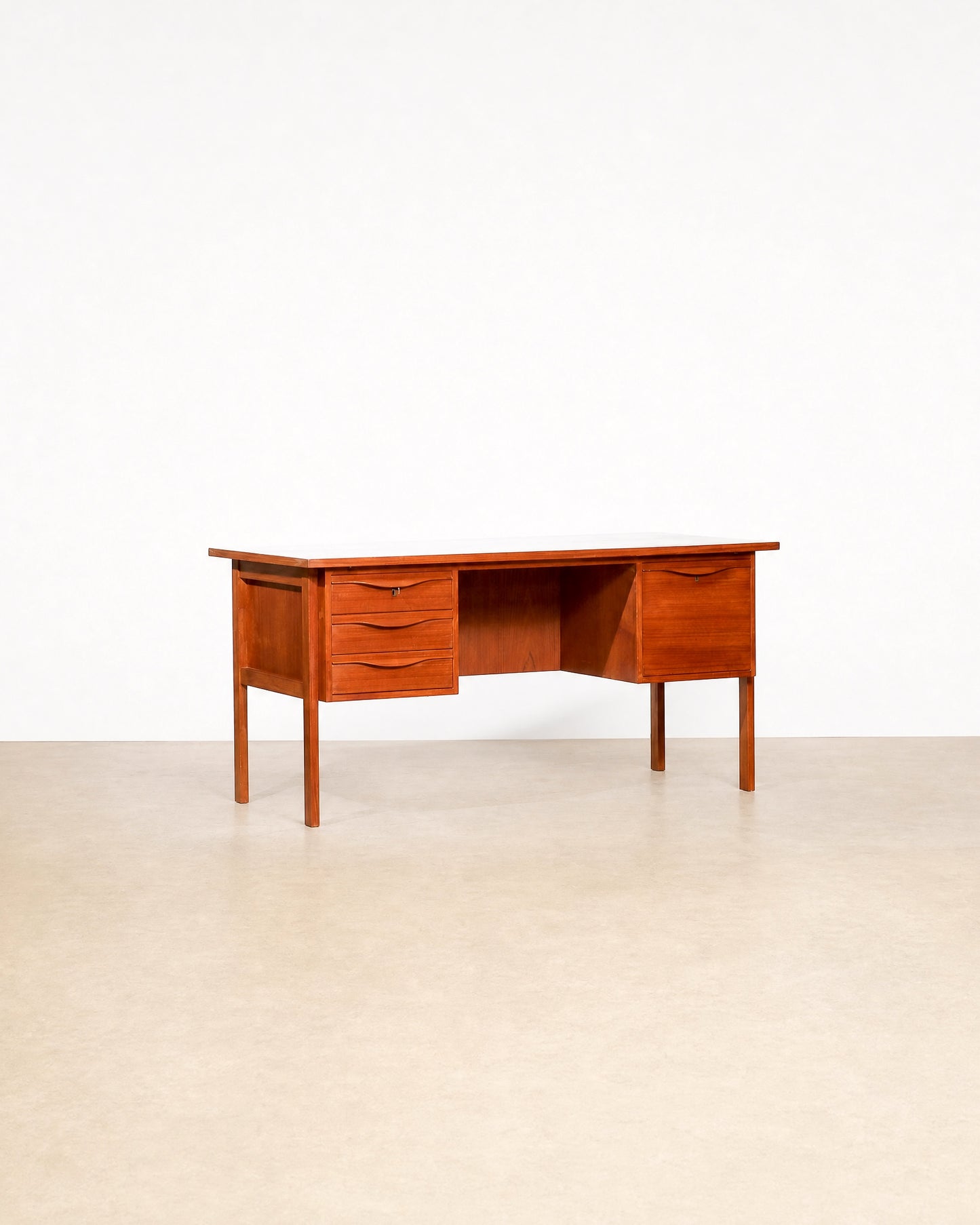MCM Danish Teak Desk by LYBY Møbler, Denmark