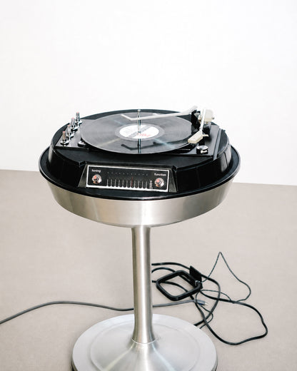 Front view of the console showing the tuning display and function selector clearly.