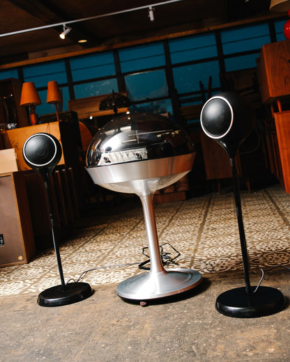 The complete Electrohome 711 Saturn set with its two speakers, displayed in a showroom setting.