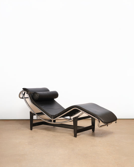Le Corbusier Chair