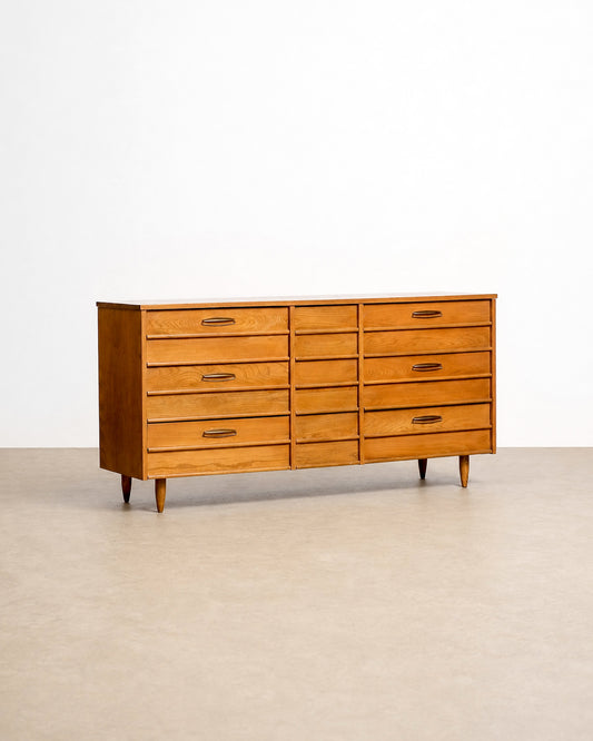 MCM 9-Drawer Dresser (1960s)