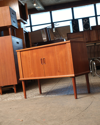 MCM Danish Teak Cabinet / Vinyl Holder