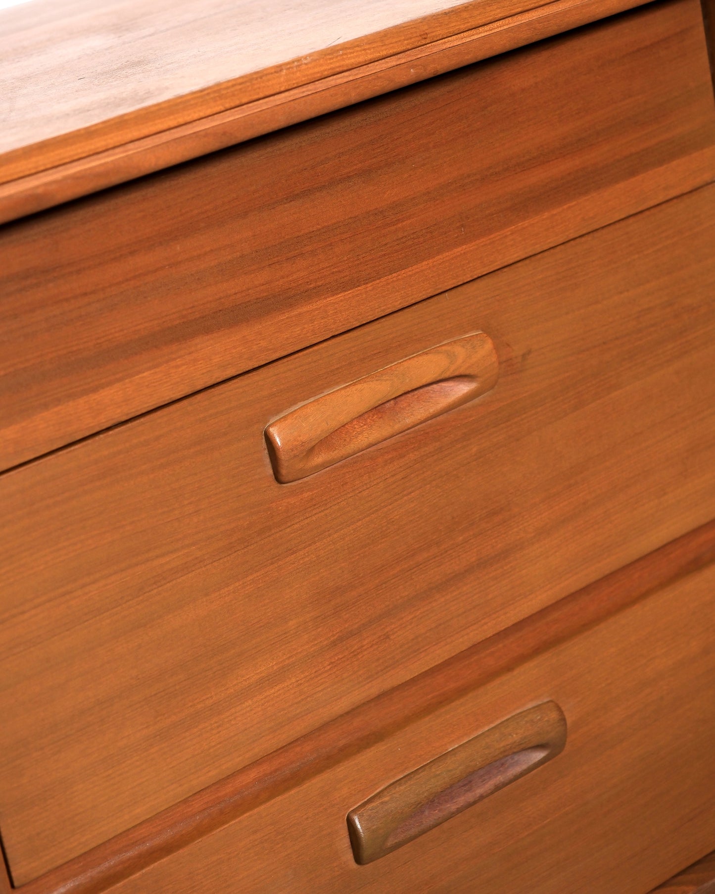 MCM Solid Teak Desk by Jan Kuypers for Imperial Furniture (1950s)