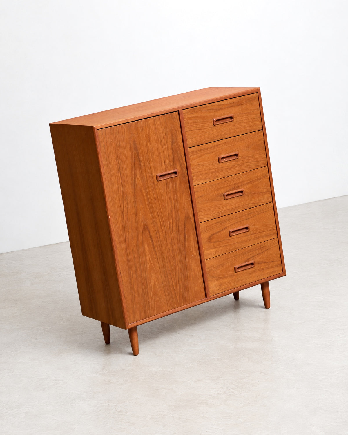 Angled studio view of the gentleman's chest against a white background.