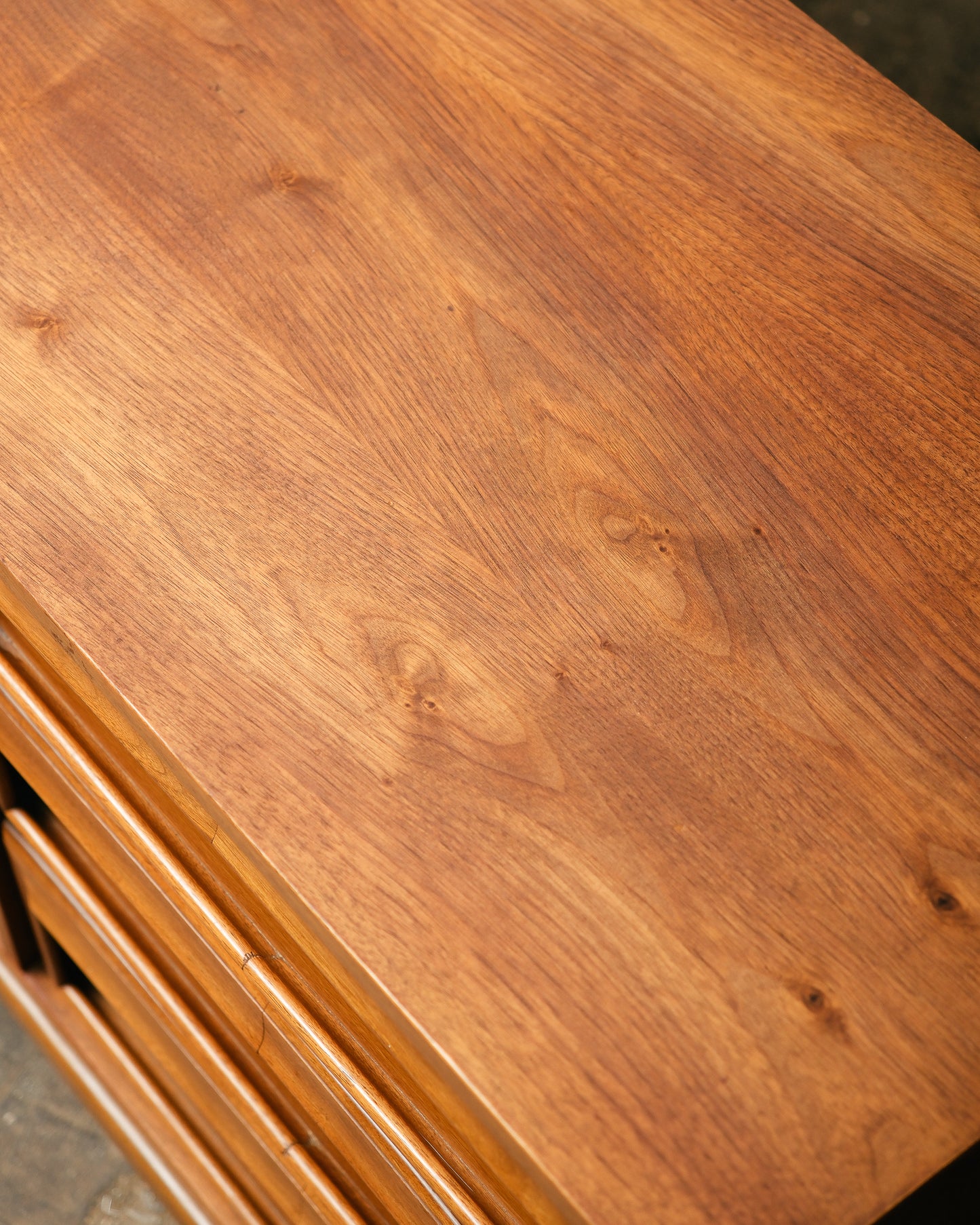 MCM Walnut 9-Drawer Dresser (1960s)