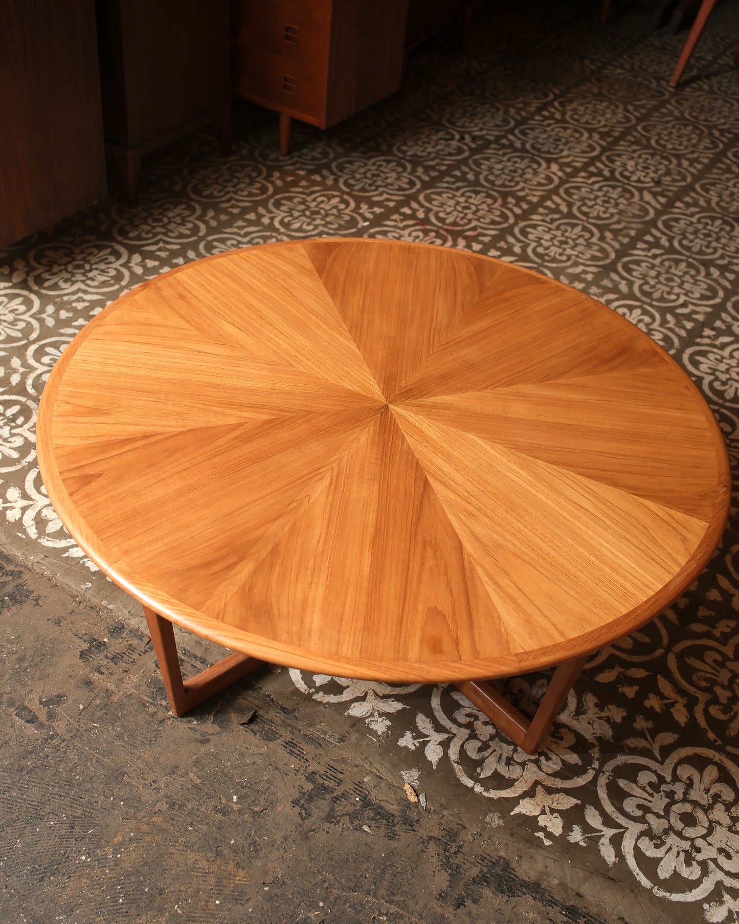 Mid-Century Starburst Round Coffee Table