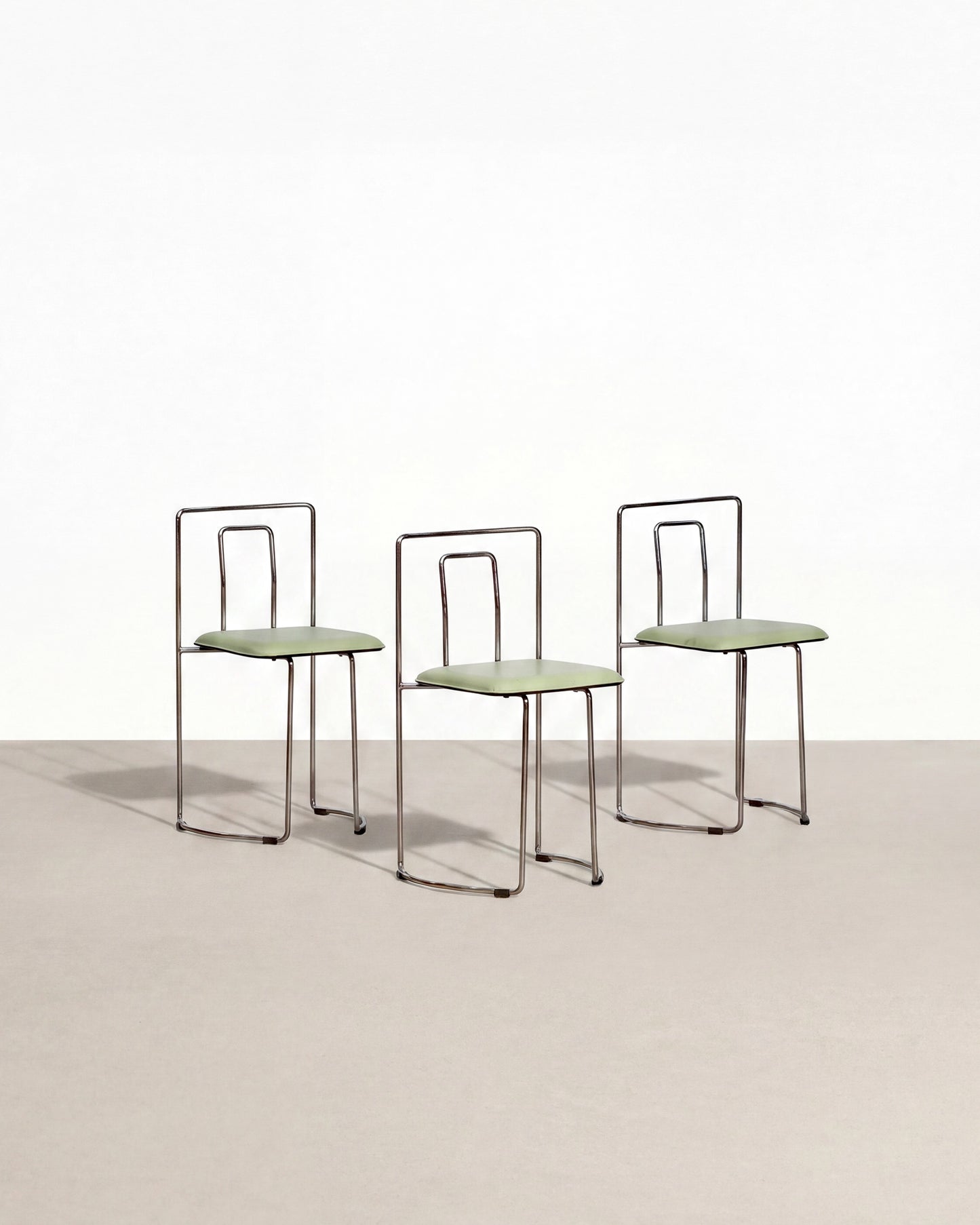 Set of 3 Gaja Style Chairs
