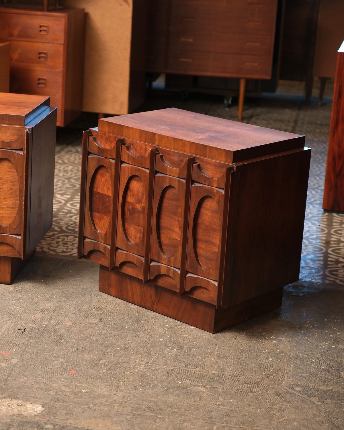 Tobago Brutalist Dark Walnut Nightstand Set