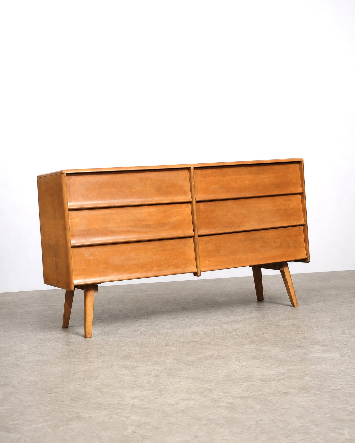 Vintage Solid Maple 6-Drawer Dresser by Vilas
