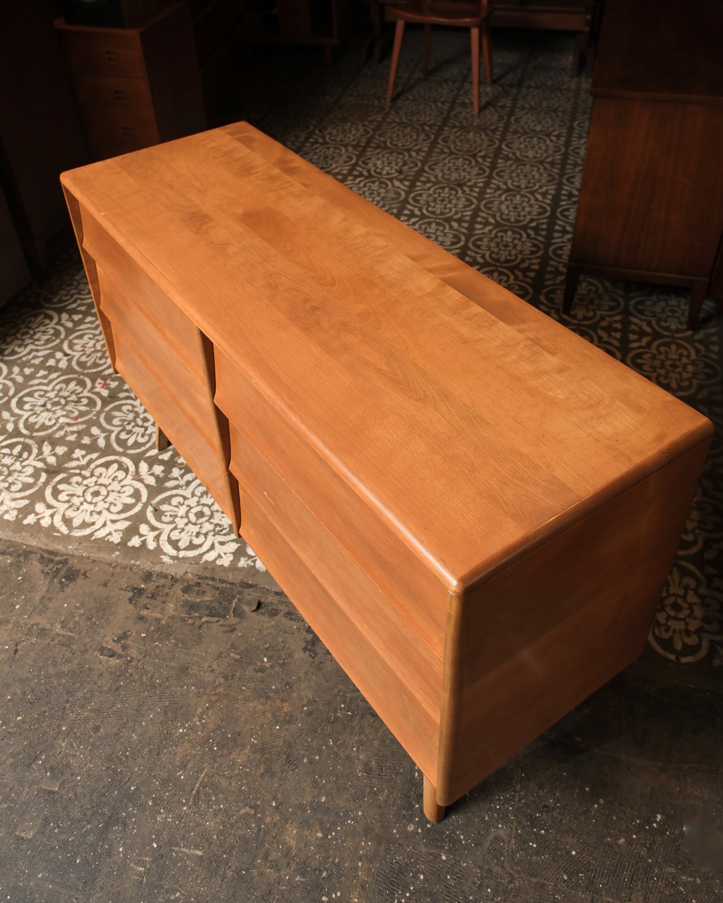 Vintage Solid Maple 6-Drawer Dresser by Vilas