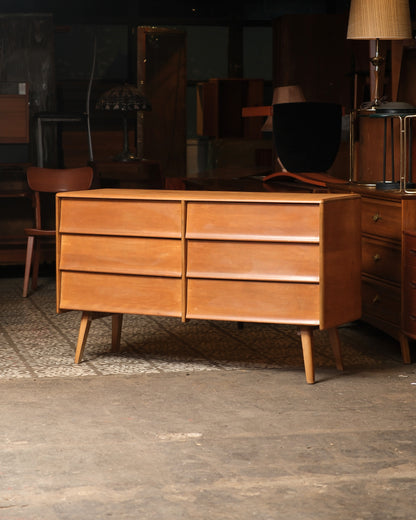 Vintage Solid Maple 6-Drawer Dresser by Vilas